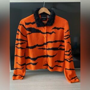 Vintage Womens Michael Simon Orange/Black Knit Button Cardigan Tiger Print Large